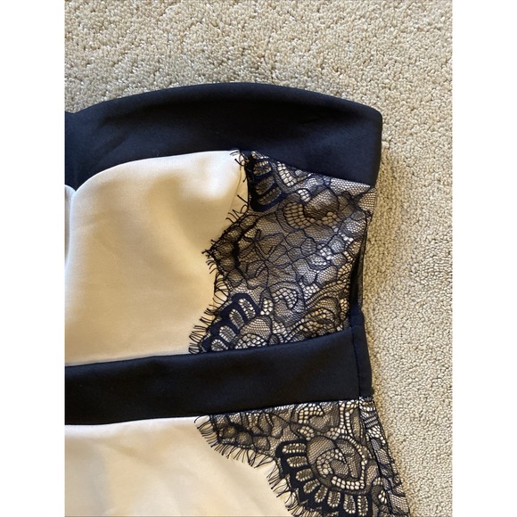 NWT TRIXXI BEIGE/BLACK STRAPLESS MINI DRESS WITH‎ LACE DETAIL SIZE 3 - Picture 7 of 16